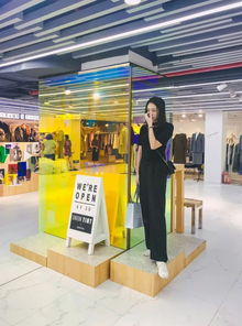 揭秘廣州隱匿的衣服批發市場 花最少的錢買到高檔次的韓國設計衣服與頭飾批發